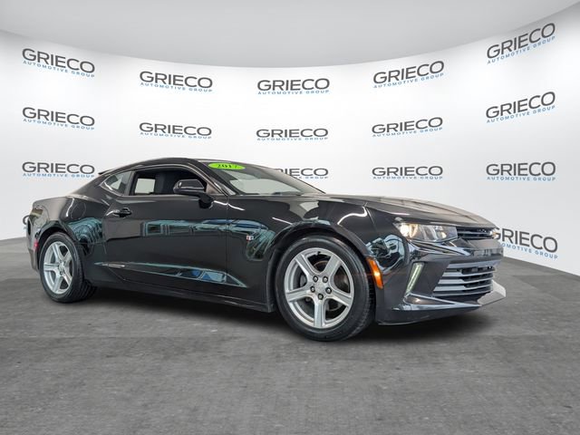 Used 2017 Chevrolet Camaro LT image 1