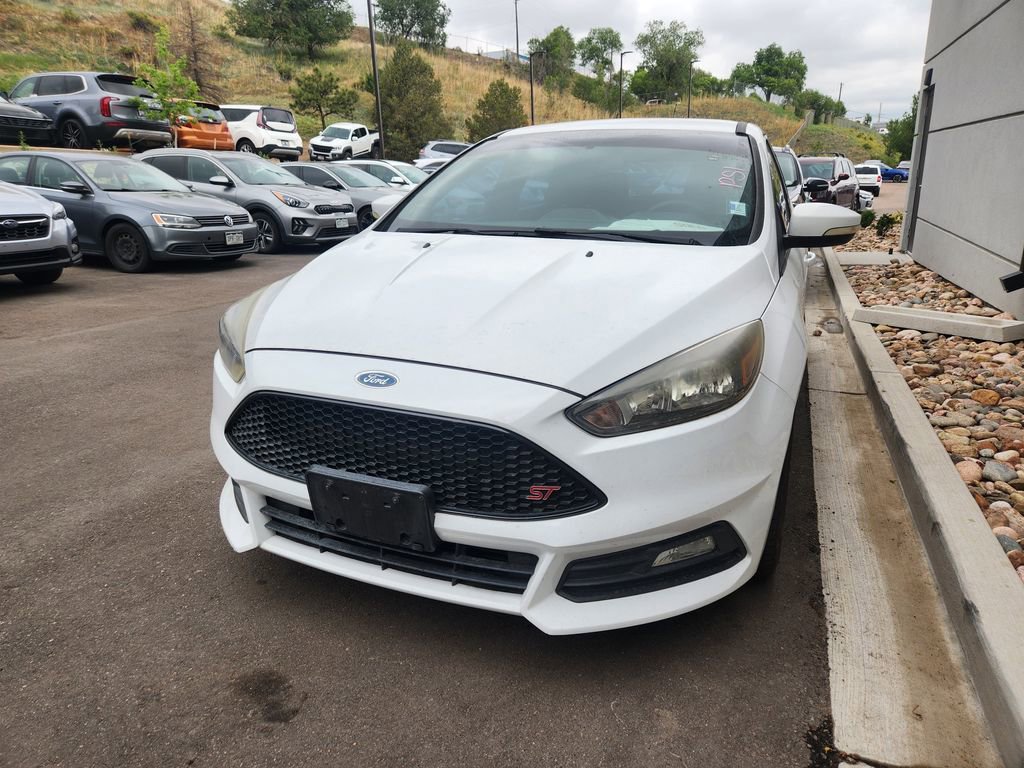 Used 2018 Ford Focus ST FWD image 17