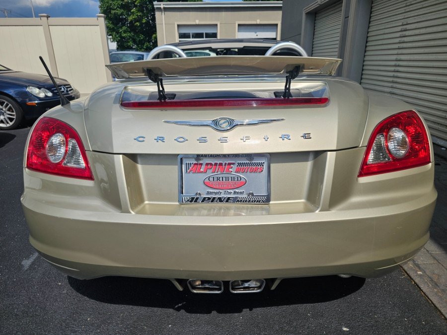 Used 2008 Chrysler Crossfire Limited RWD image 23