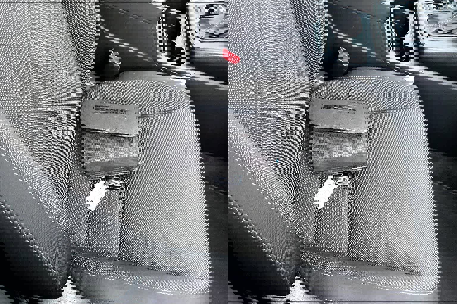 Used 2025 Honda CR-V EX image 20