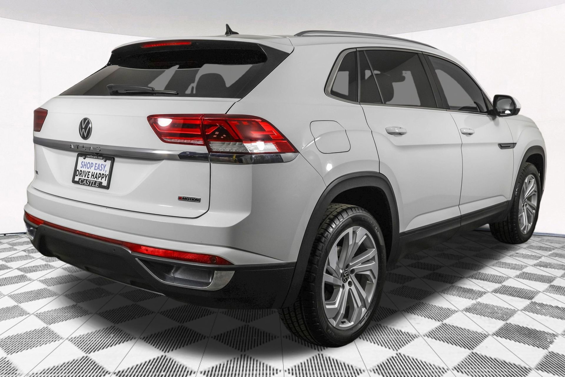 Used 2021 Volkswagen Atlas Cross Sport SEL image 14