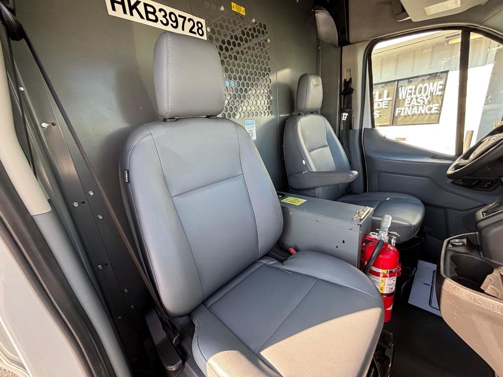 Used 2017 Ford Transit 350 148 Medium Roof image 26