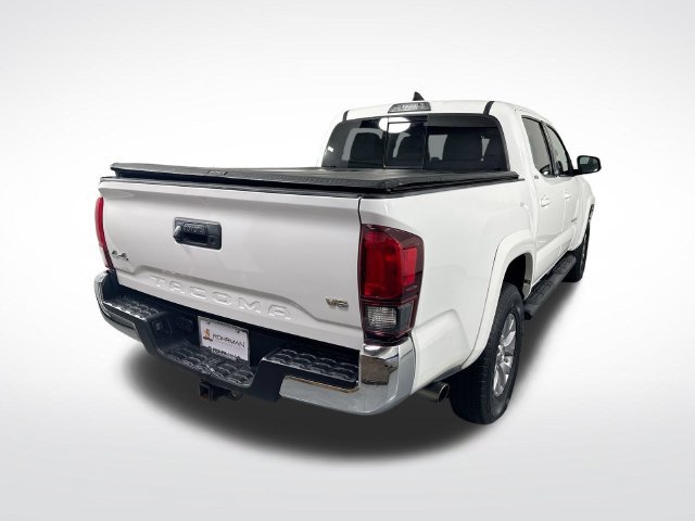 Used 2018 Toyota Tacoma SR5 w/ Exterior Package AWD/4WD image 33
