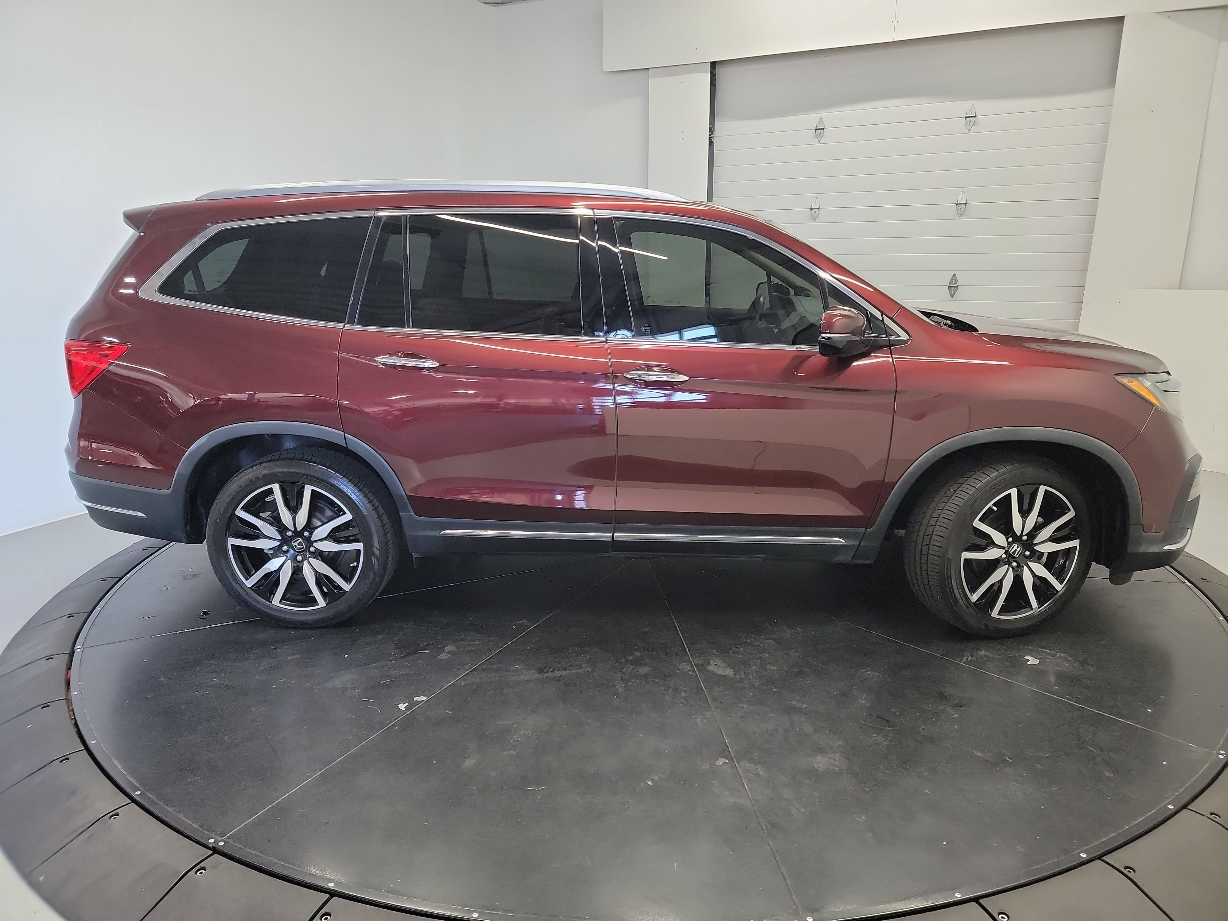 Used 2021 Honda Pilot Elite image 11