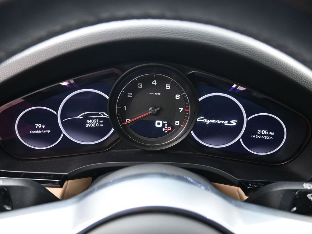 Certified 2023 Porsche Cayenne S Platinum image 19