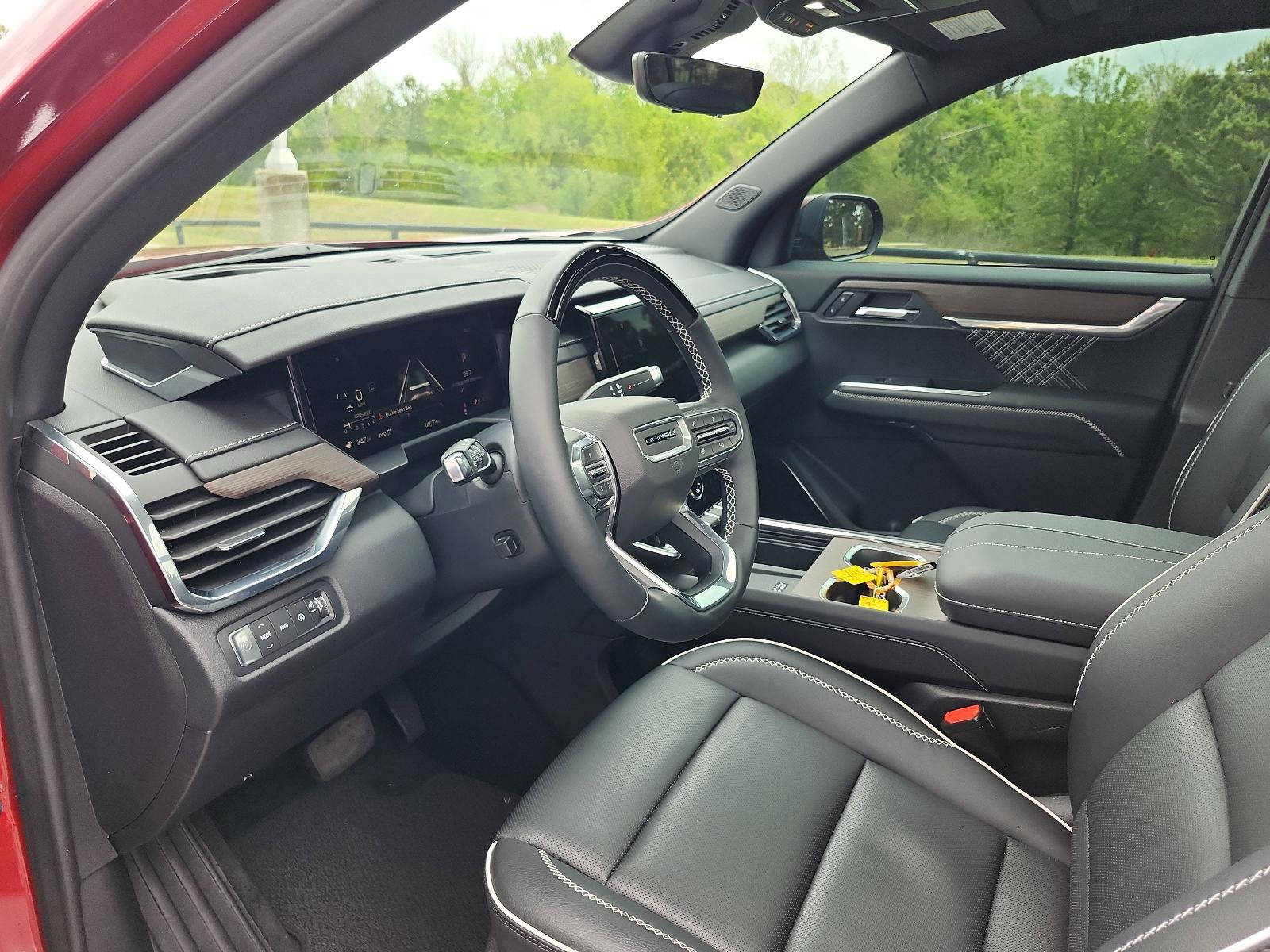 Used 2024 GMC Acadia Denali w/ Super Cruise Package image 14