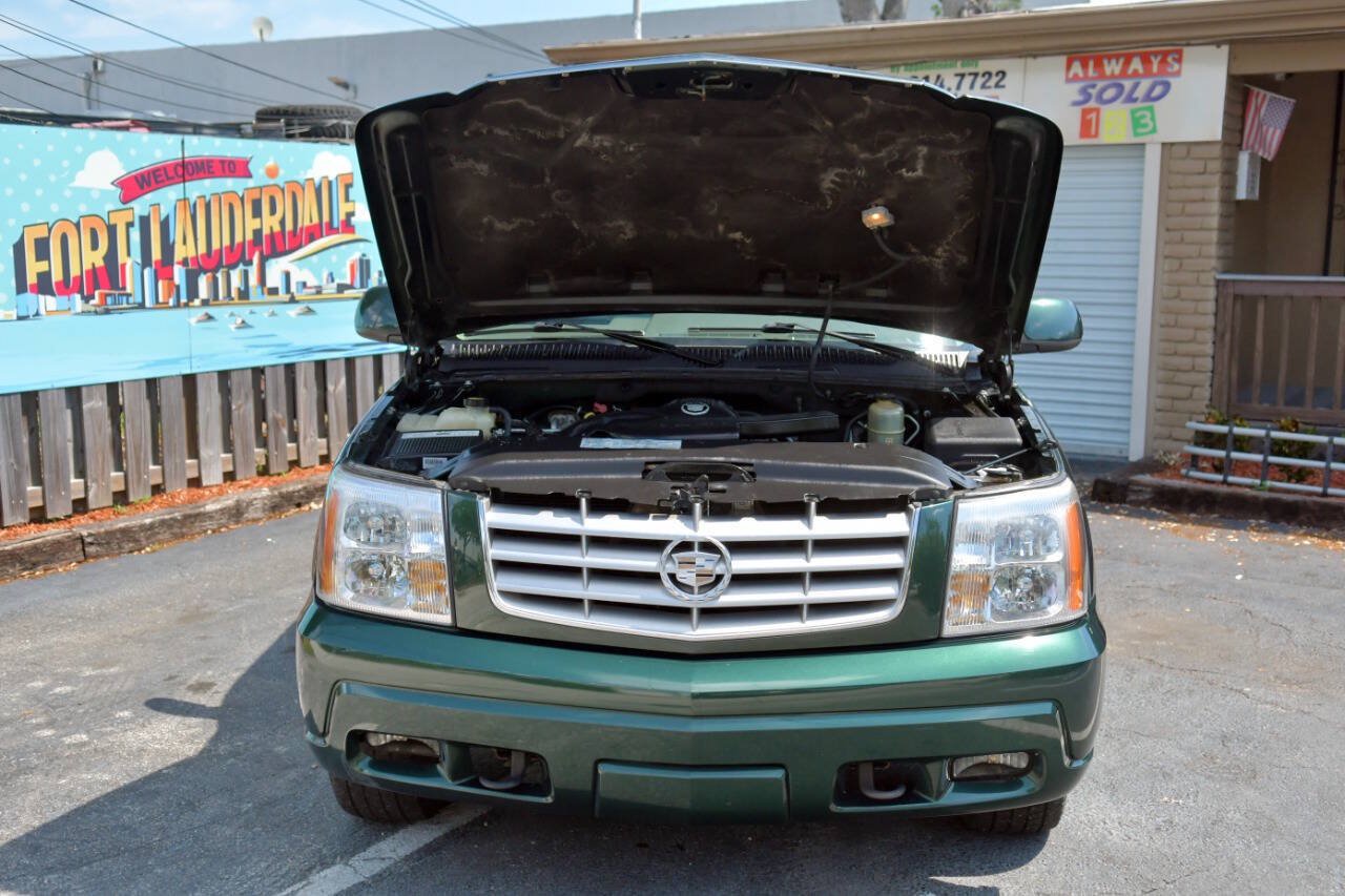 Used 2002 Cadillac Escalade AWD image 23