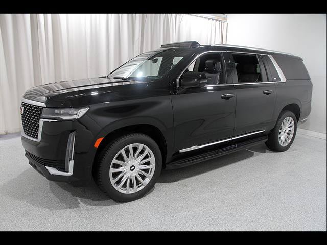 Certified 2024 Cadillac Escalade ESV Premium Luxury w/ LPO, Floor Liner Package AWD/4WD image 3