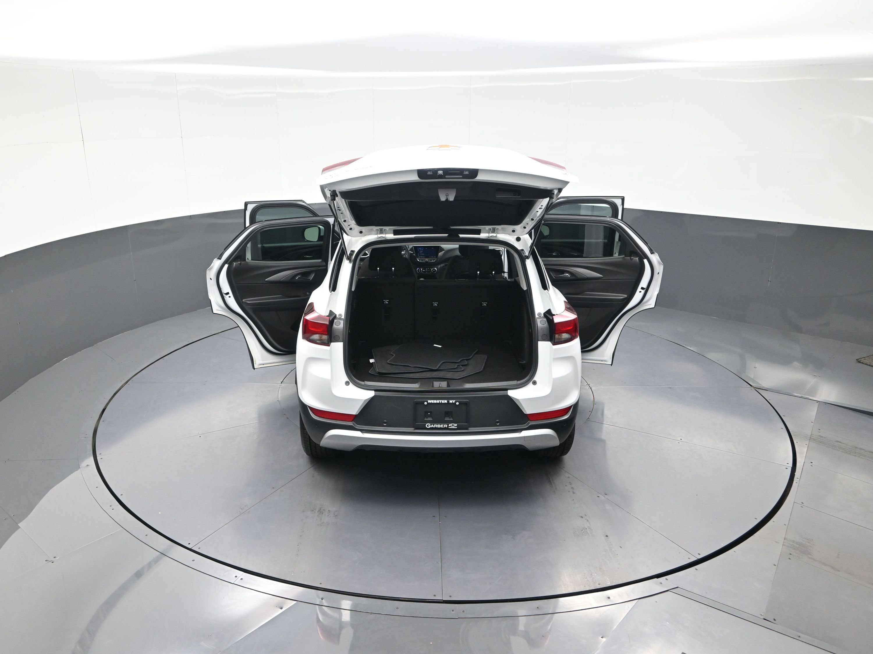 Used 2023 Chevrolet TrailBlazer LT w/ Convenience Package image 13