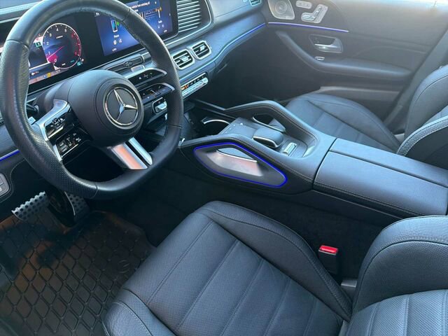 Certified 2024 Mercedes-Benz GLS 450 4MATIC image 11
