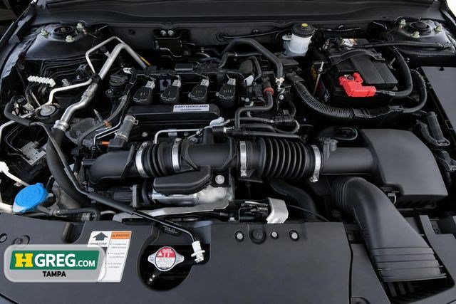 Used 2018 Honda Accord Touring image 14
