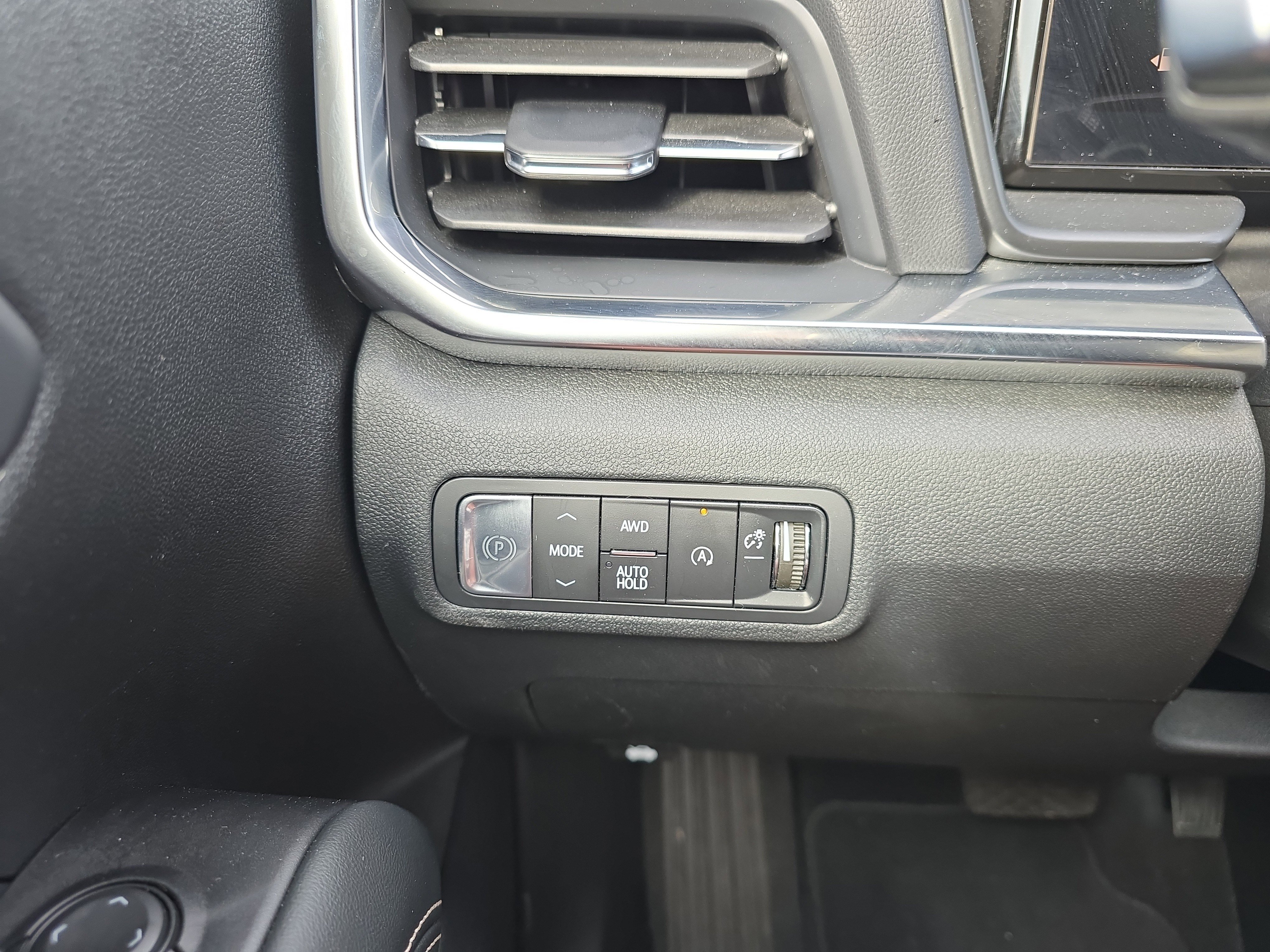 Used 2026 GMC Terrain Elevation w/ Elevation Premium Package AWD/4WD image 25