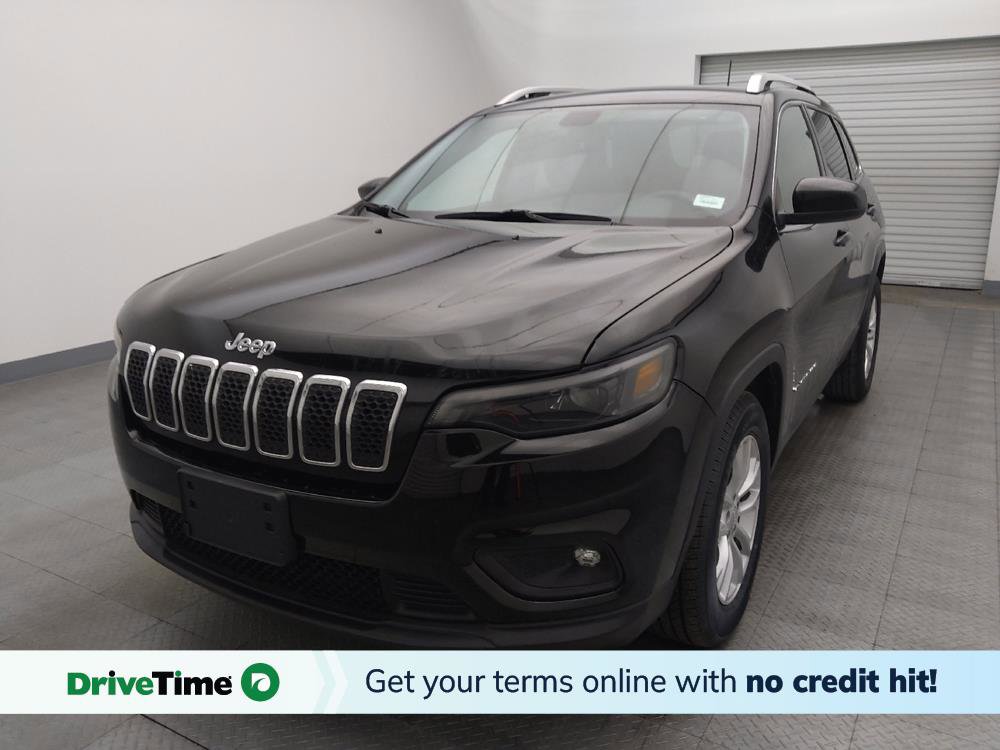 Used 2019 Jeep Cherokee Latitude w/ Popular Appearance Group