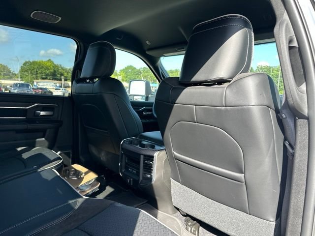 New 2026 RAM 3500 Laramie AWD/4WD image 47