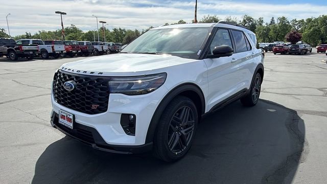 New 2026 Ford Explorer ST w/ Sun And Sound Package
