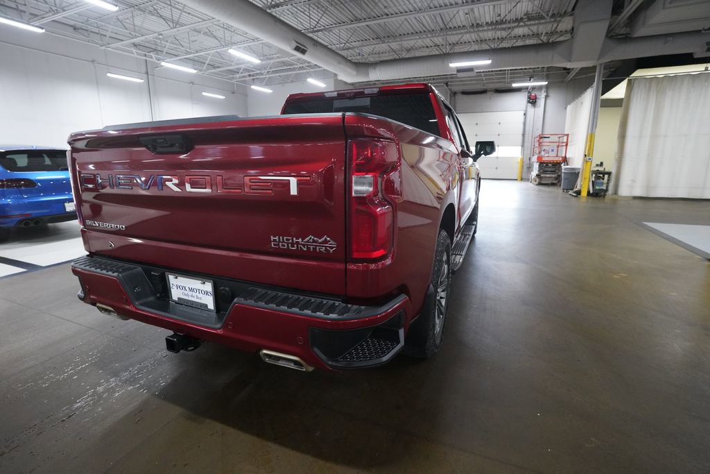 Certified 2023 Chevrolet Silverado 1500 High Country w/ Technology Package AWD/4WD image 14