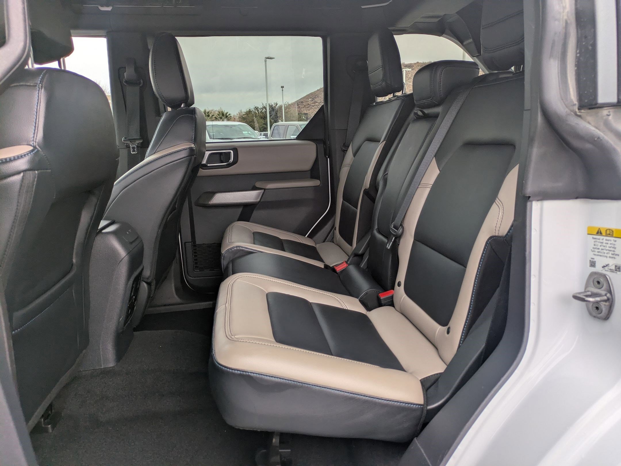 Used 2023 Ford Bronco Wildtrak image 26