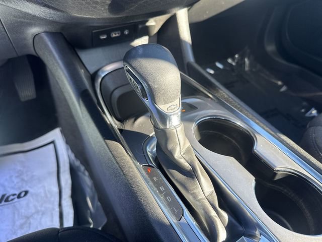 Used 2024 Chevrolet Malibu LT image 15