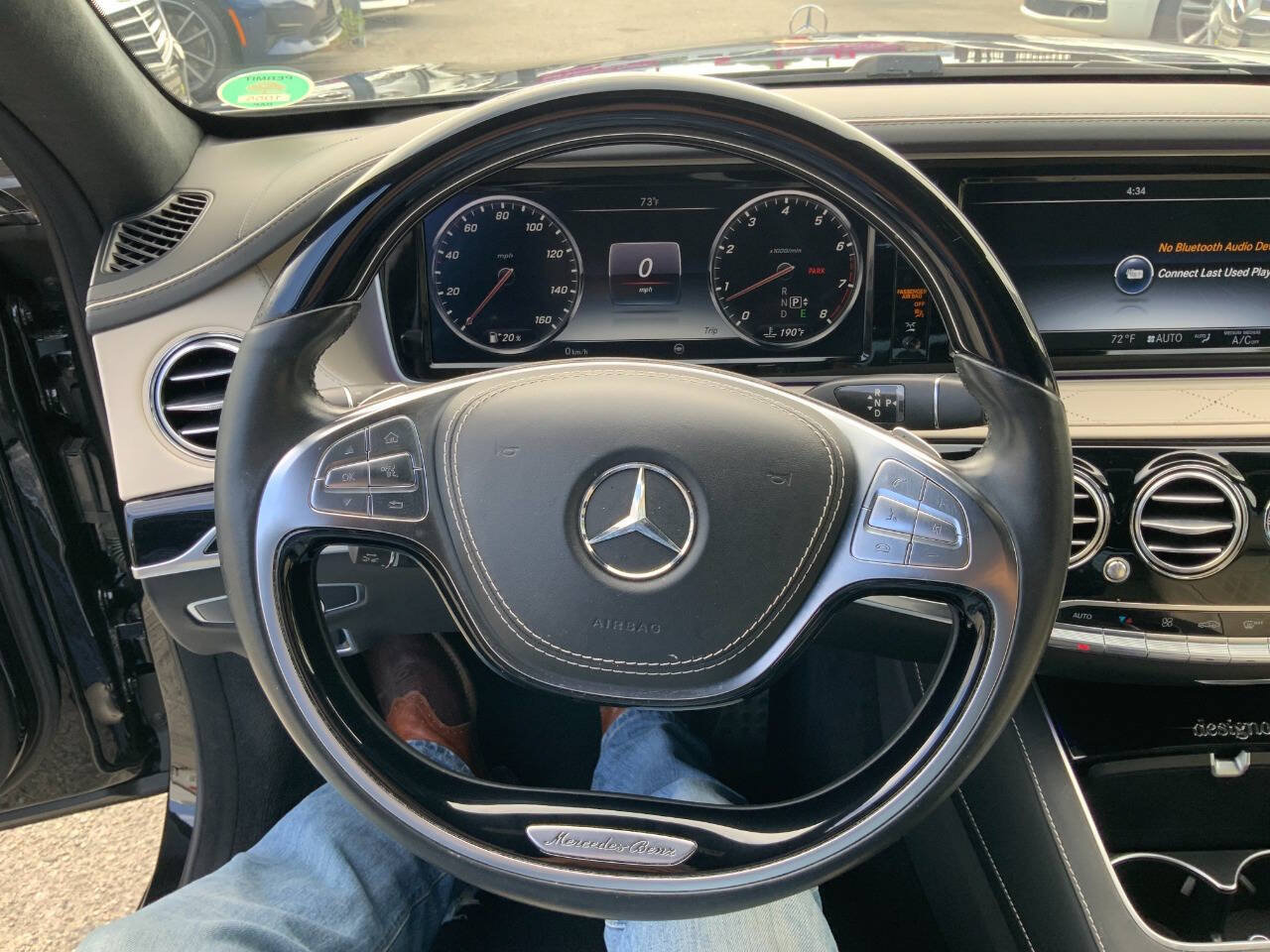Used 2017 Mercedes-Benz S 550 Sedan image 17