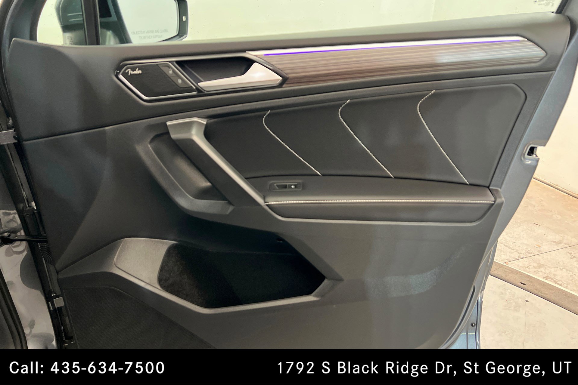 Used 2024 Volkswagen Tiguan SEL R-Line image 23