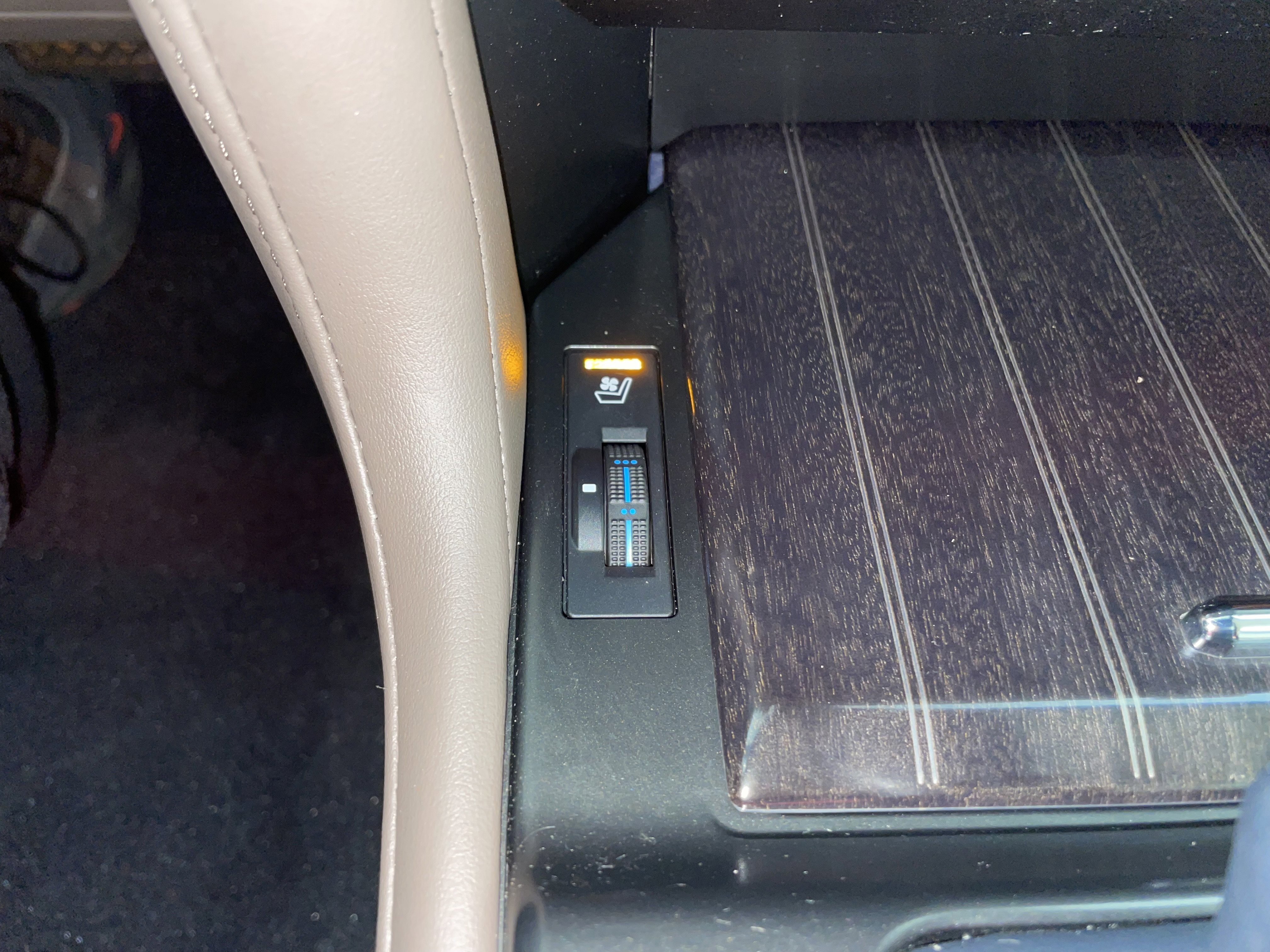 Used 2023 Lexus GX 460 Premium image 21