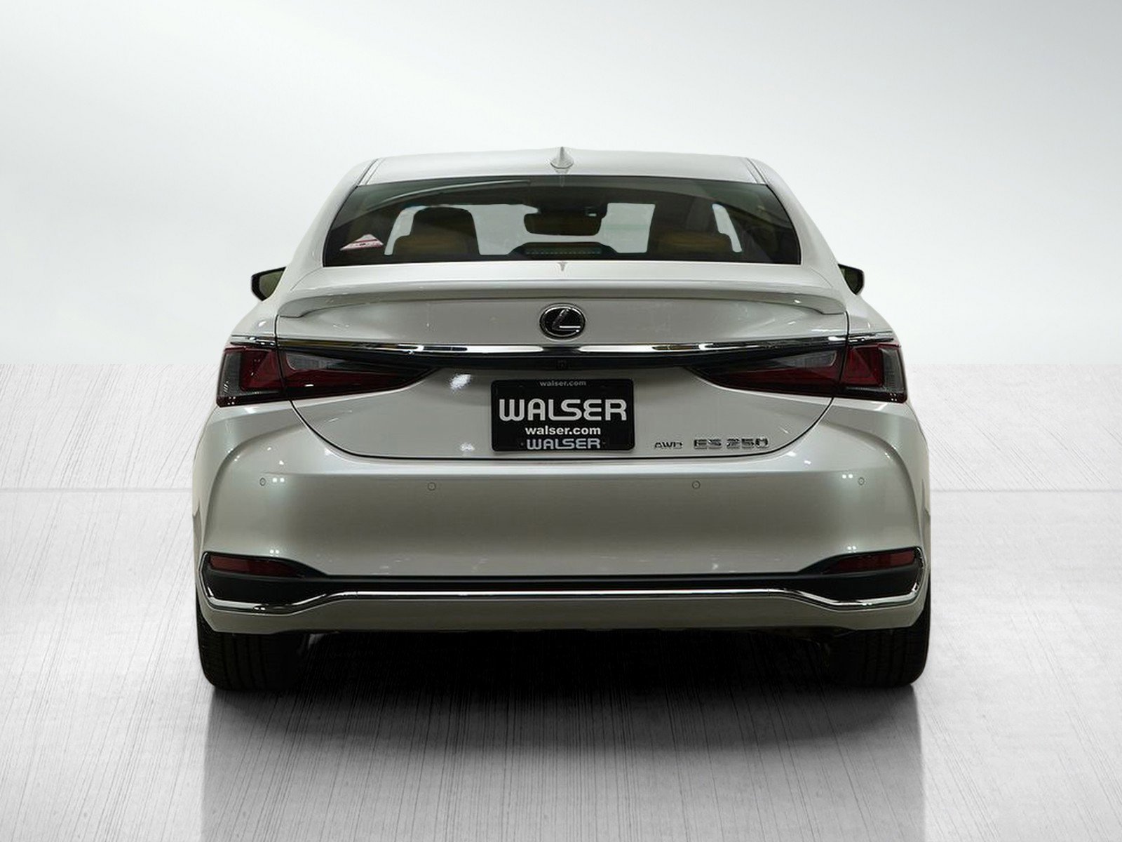 Used 2024 Lexus ES 250 w/ Premium Package image 5