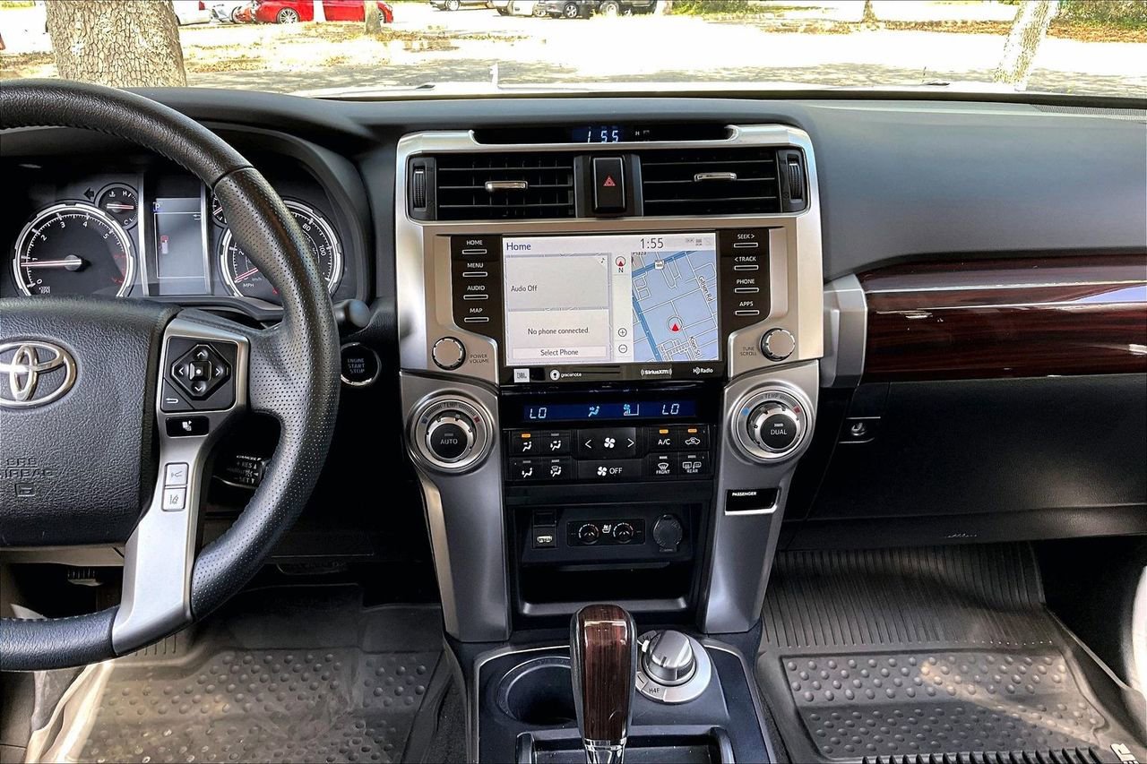 Used 2021 Toyota 4Runner Limited image 9