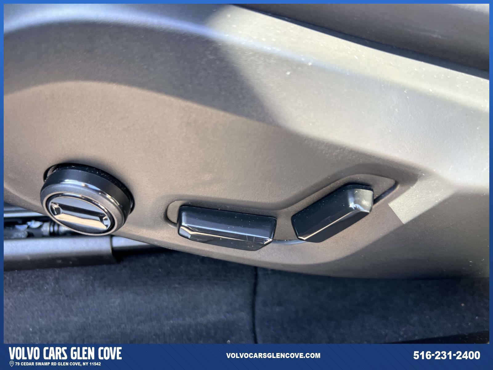 Used 2026 Volvo XC60 B5 Plus w/ Protection Package Premier AWD/4WD image 16