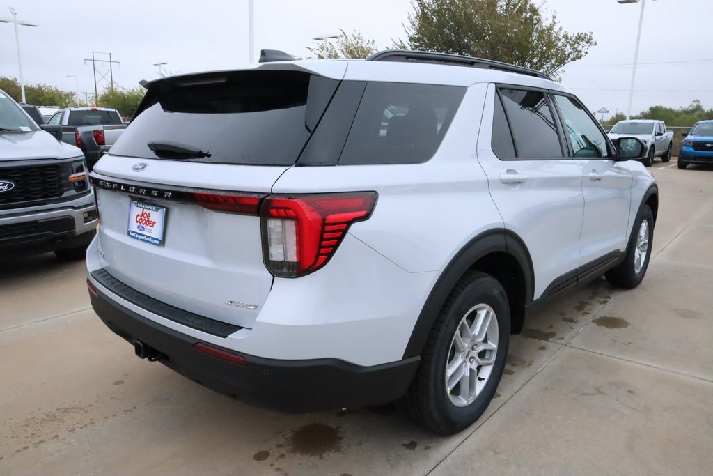 New 2026 Ford Explorer Active image 22