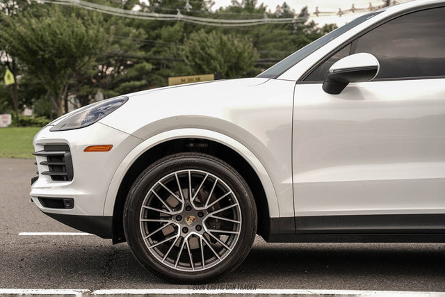 Used 2020 Porsche Cayenne AWD/4WD image 4