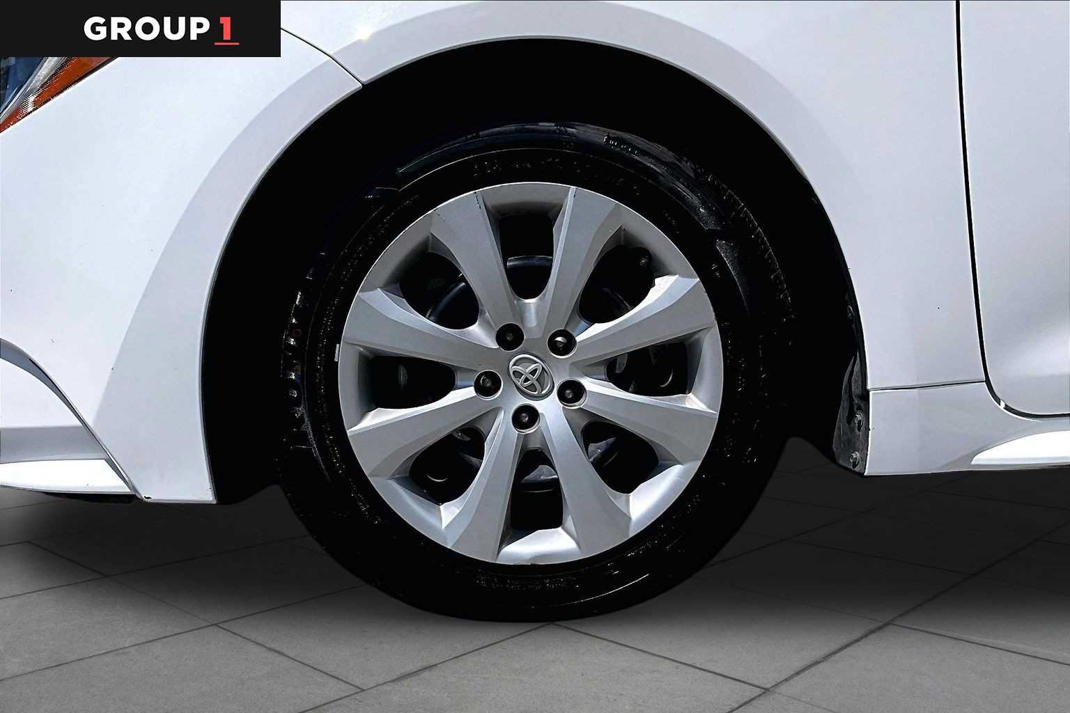 Used 2024 Toyota Corolla LE FWD image 11