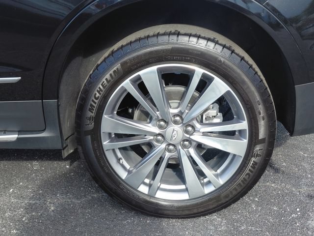 Certified 2024 Cadillac XT5 Premium Luxury w/ Technology Package FWD image 11