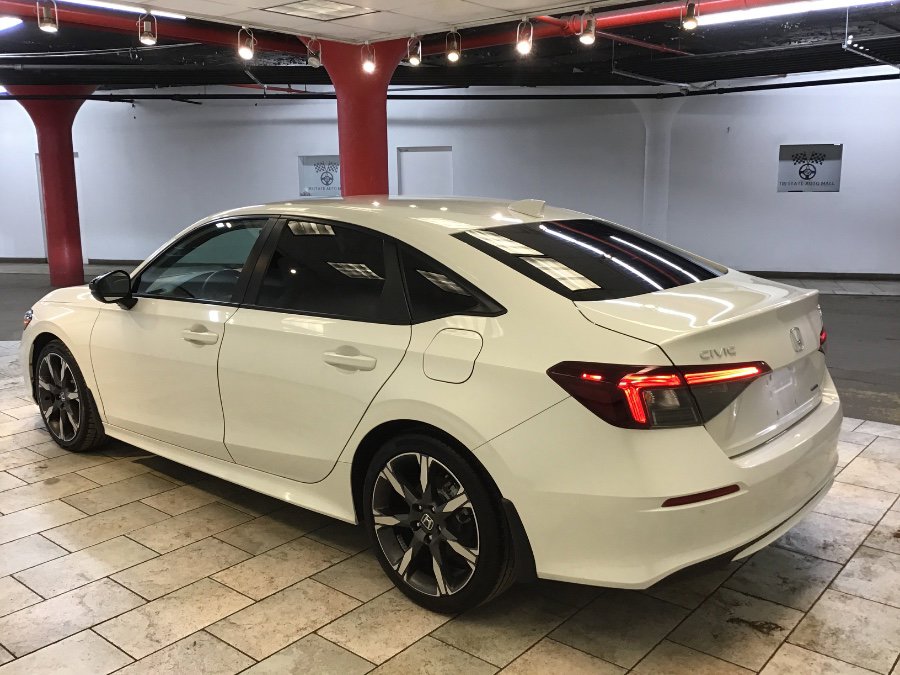 Used 2025 Honda Civic Sport Touring image 6