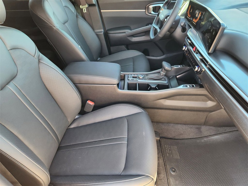 New 2026 Kia Sorento S image 10