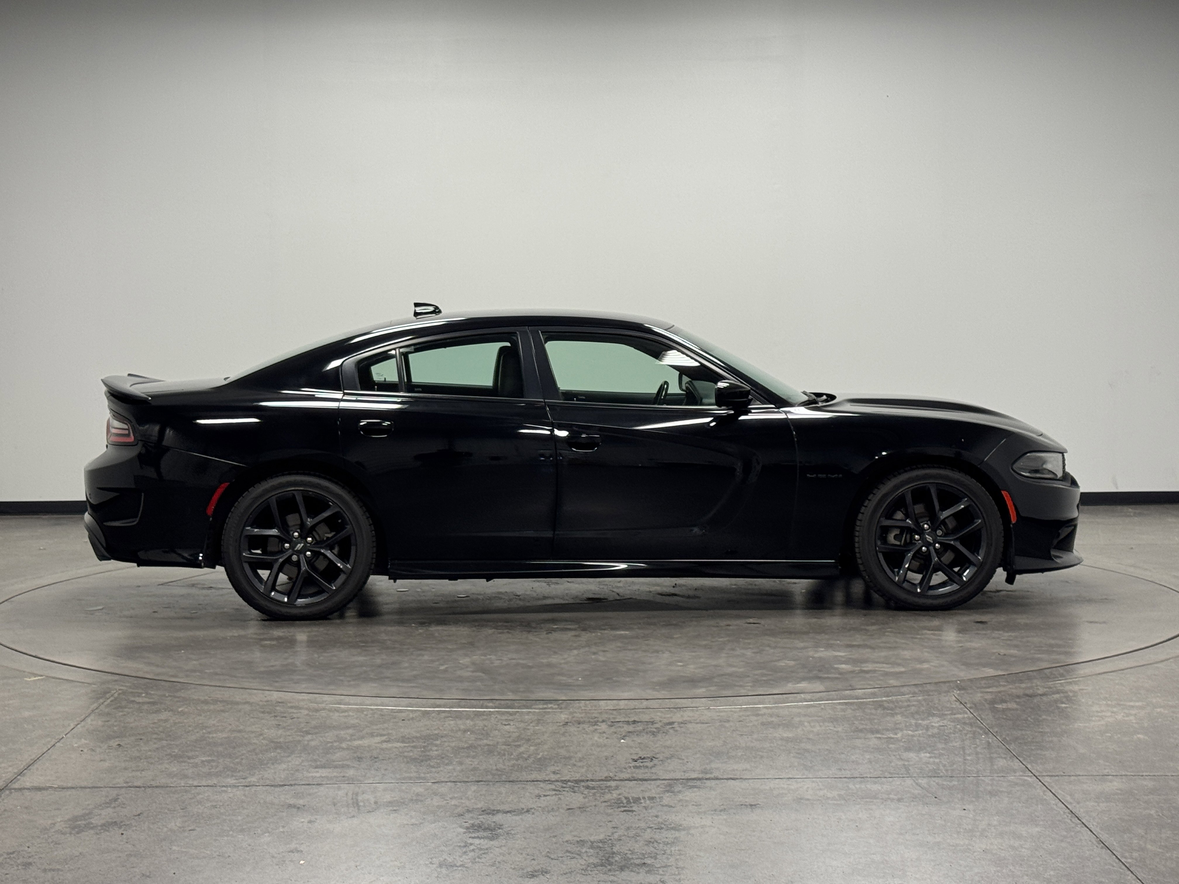 Used 2021 Dodge Charger R/T w/ Plus Group image 9