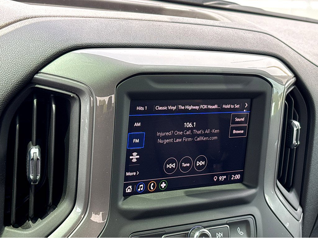 Certified 2022 Chevrolet Silverado 1500 Custom AWD/4WD image 9