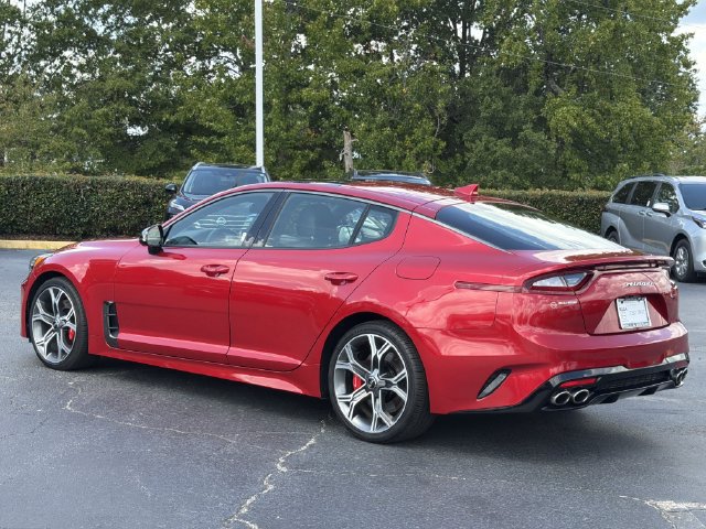 Used 2021 Kia Stinger GT2 RWD image 3