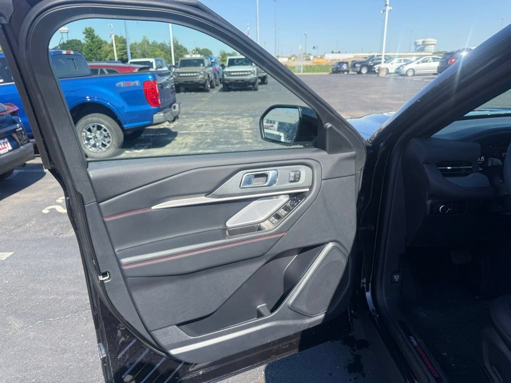 New 2026 Ford Explorer ST w/ Sun And Sound Package AWD/4WD image 11