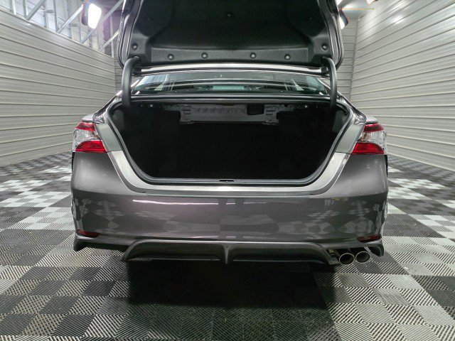 Used 2021 Toyota Camry SE w/ Carpet Mat Package (TMS) image 33