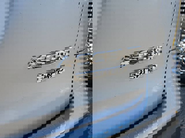 Used 2022 Subaru Ascent Limited w/ Technology Package AWD/4WD image 10