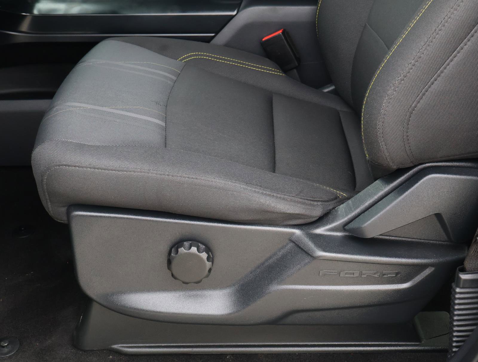 Used 2024 Ford F150 STX image 15