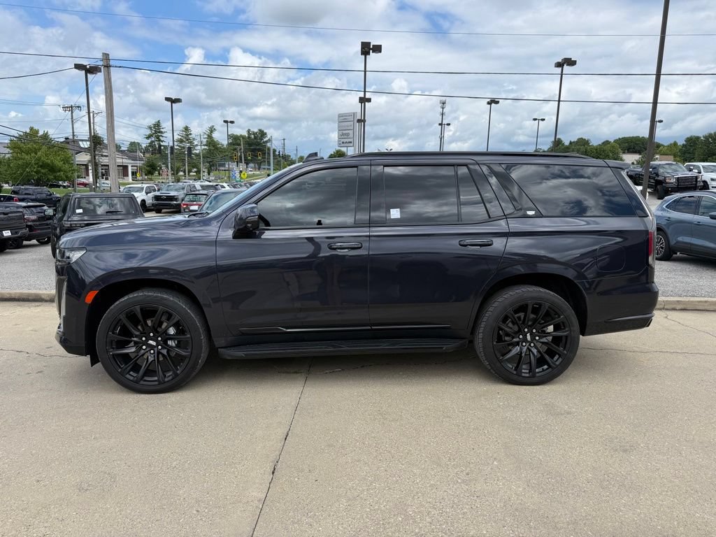 Used 2023 Cadillac Escalade Sport AWD/4WD image 9