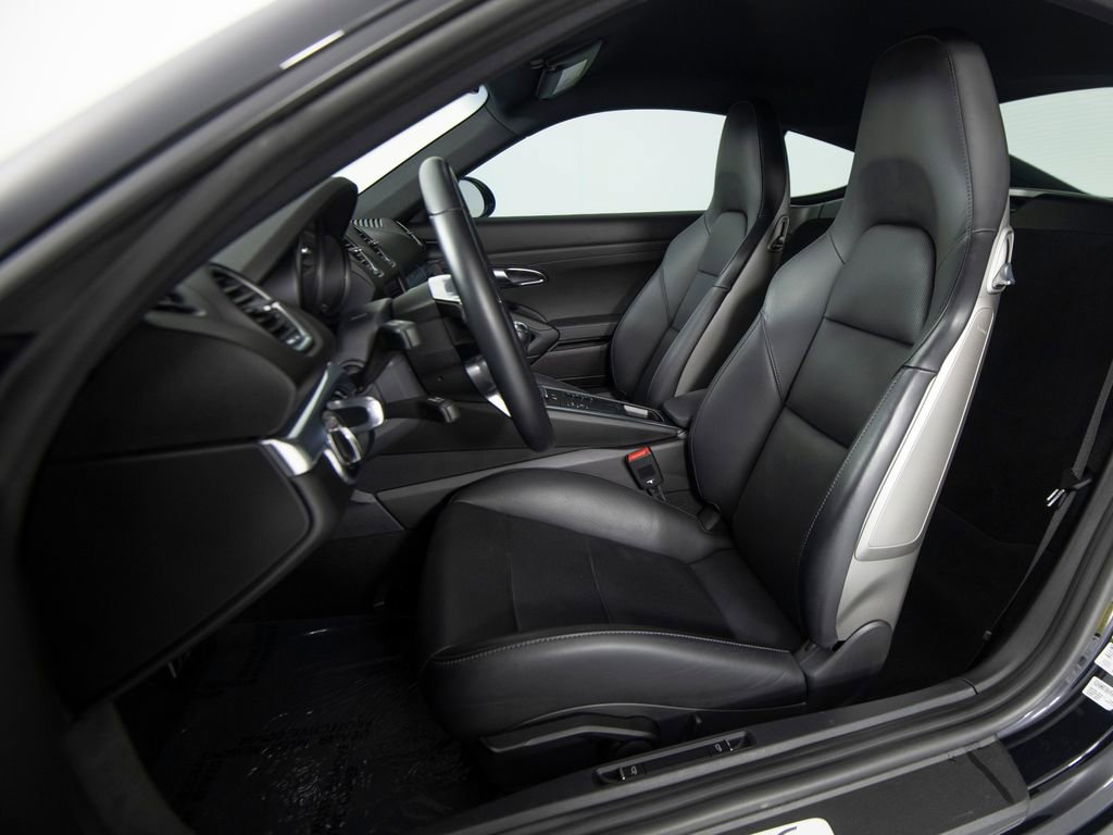 Certified 2024 Porsche 718 Cayman S w/ Premium Package image 5