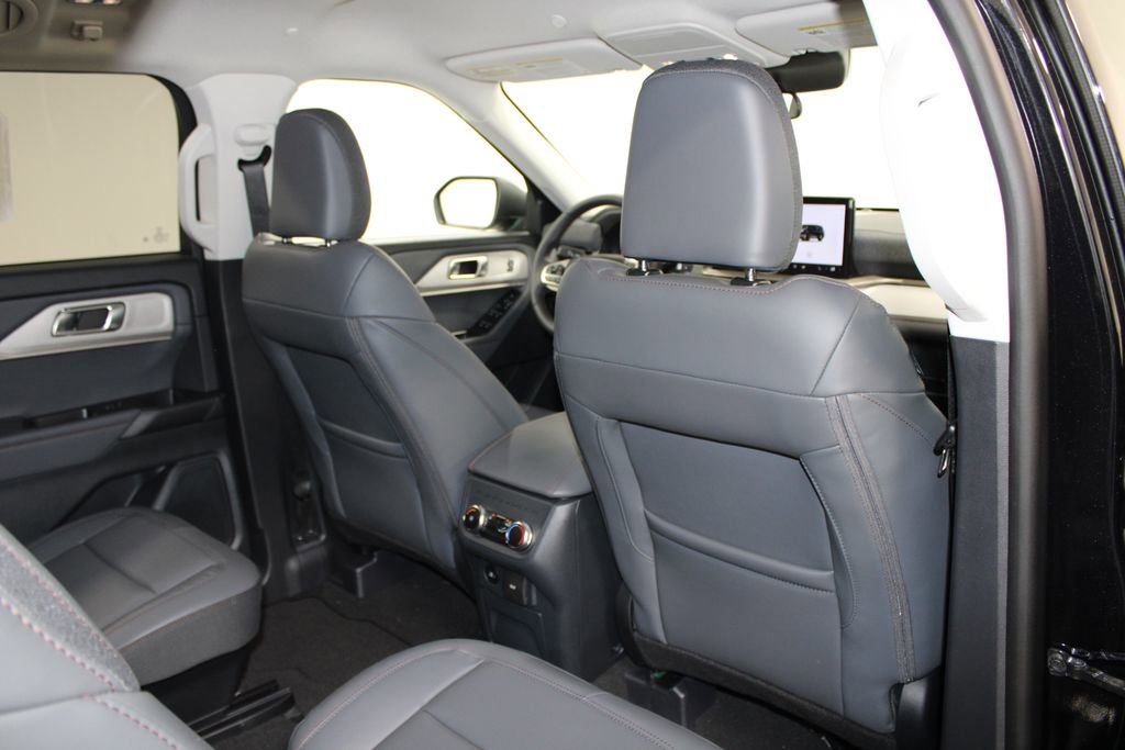 New 2026 Ford Explorer Active image 33