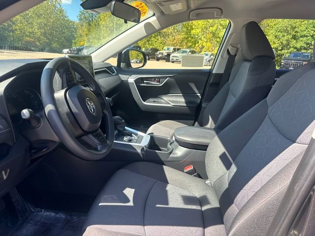 Certified 2025 Toyota RAV4 XLE image 43