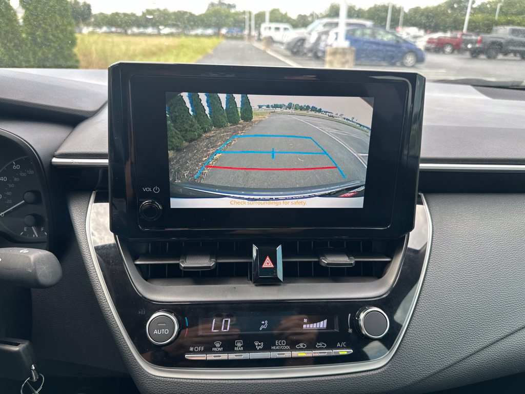 Certified 2025 Toyota Corolla LE FWD image 18