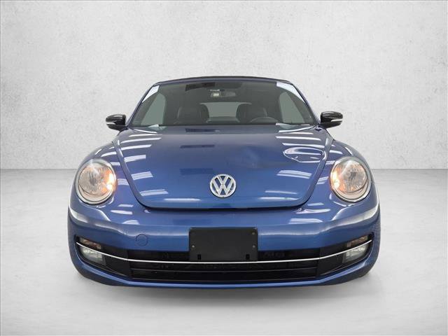Used 2013 Volkswagen Beetle 2.0T FWD video 2