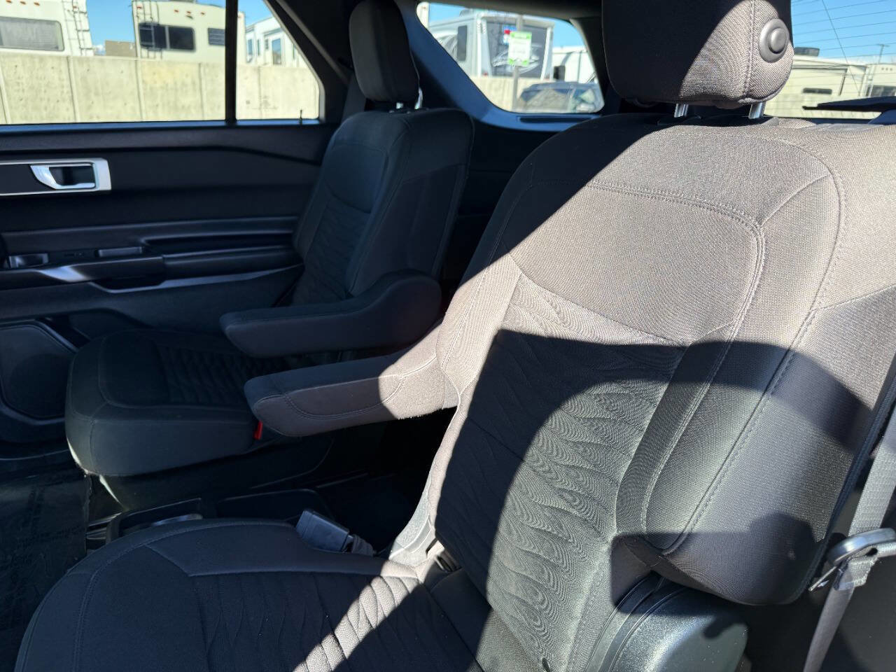 Used 2020 Ford Explorer XLT w/ Comfort Package image 21