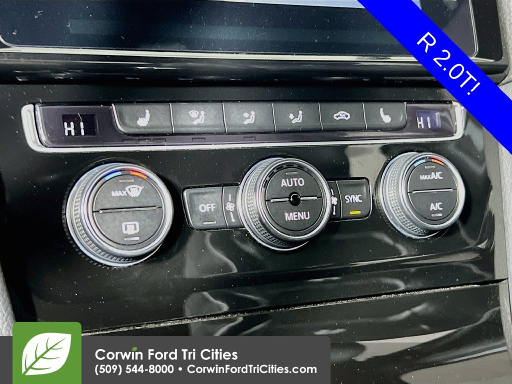 Used 2019 Volkswagen Golf R 4-Door AWD/4WD image 8