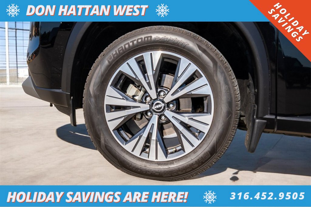 Used 2023 Nissan Rogue SV image 34